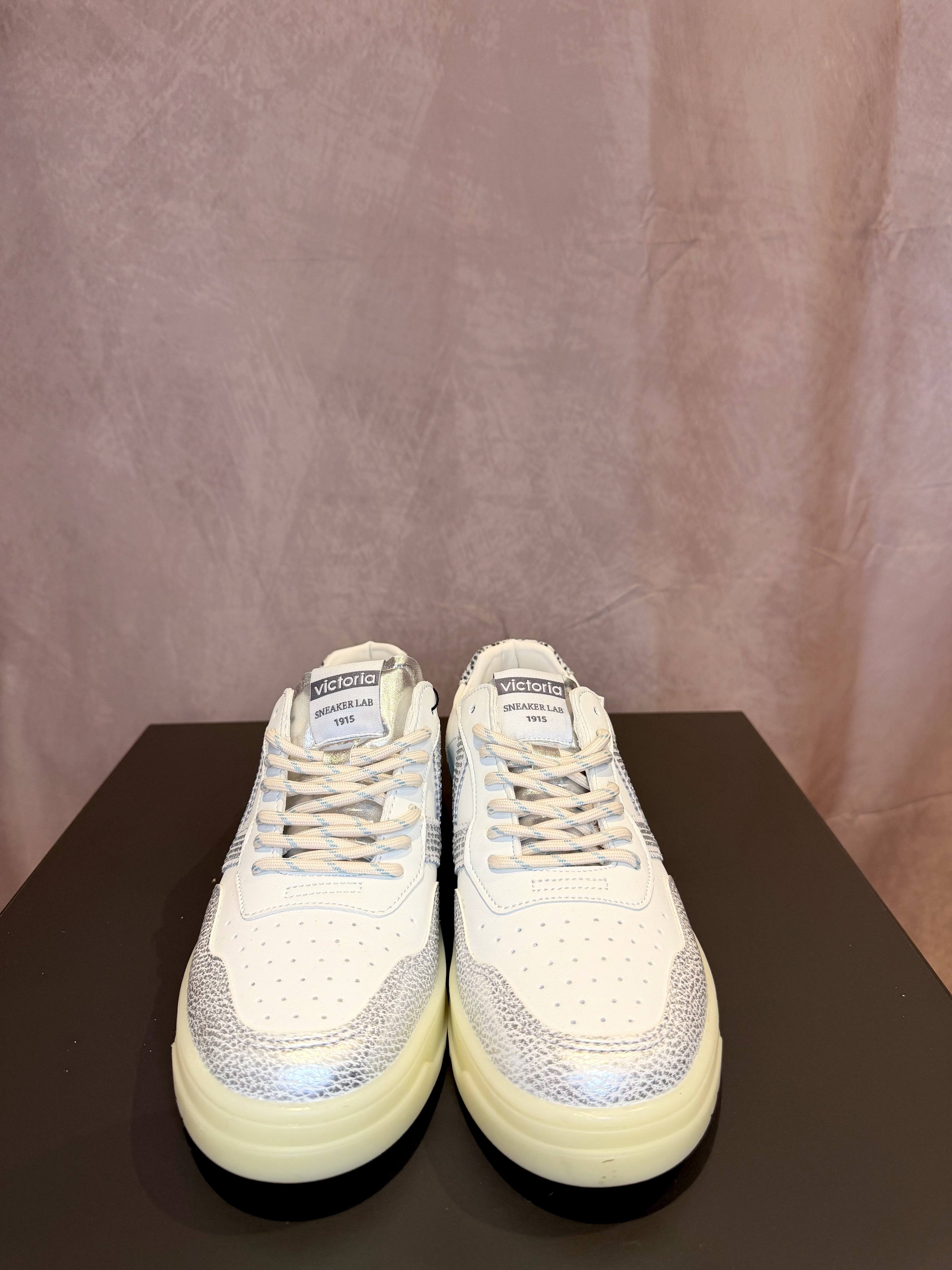 Sneaker Victoria
