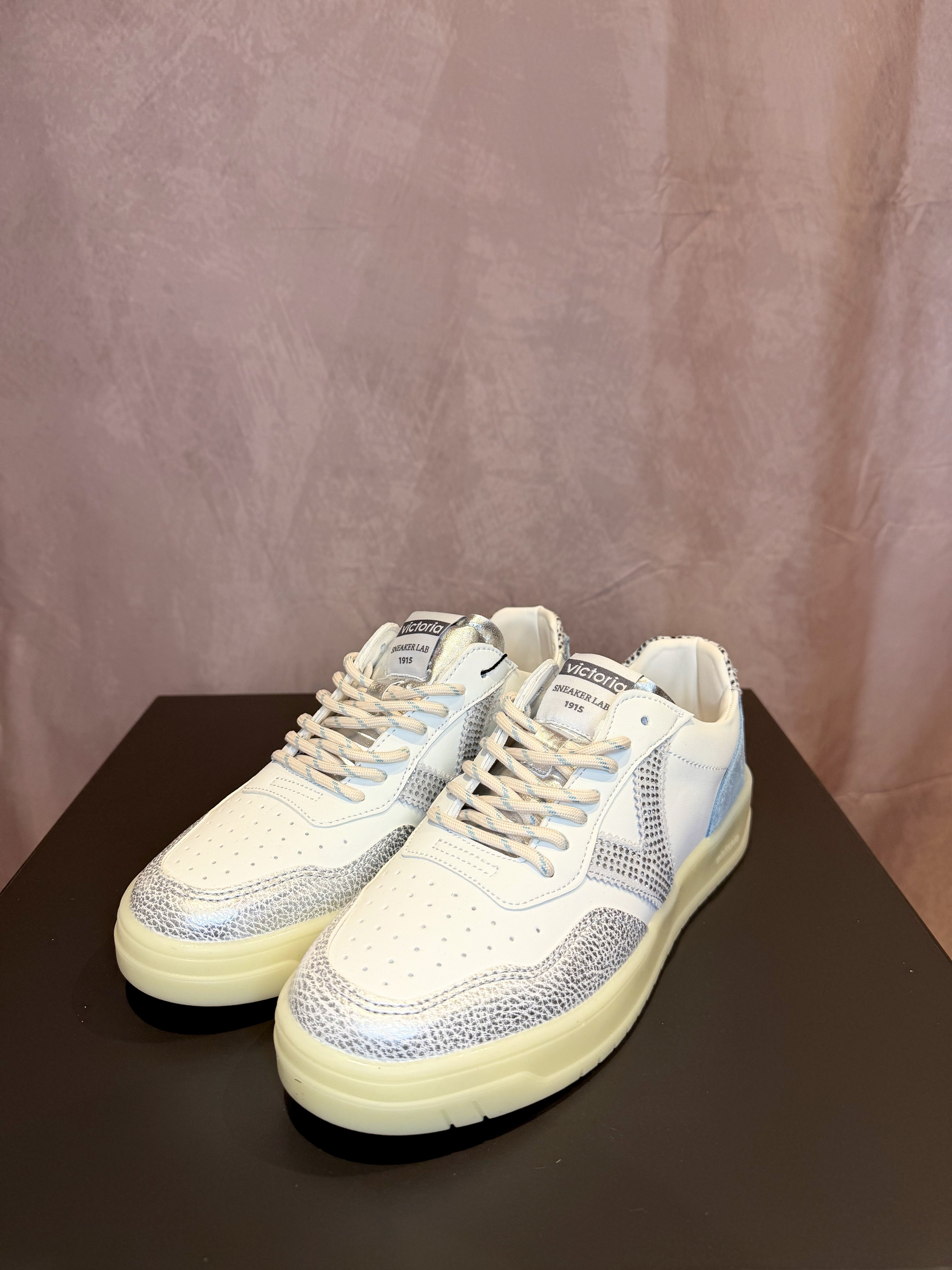 Sneaker Victoria