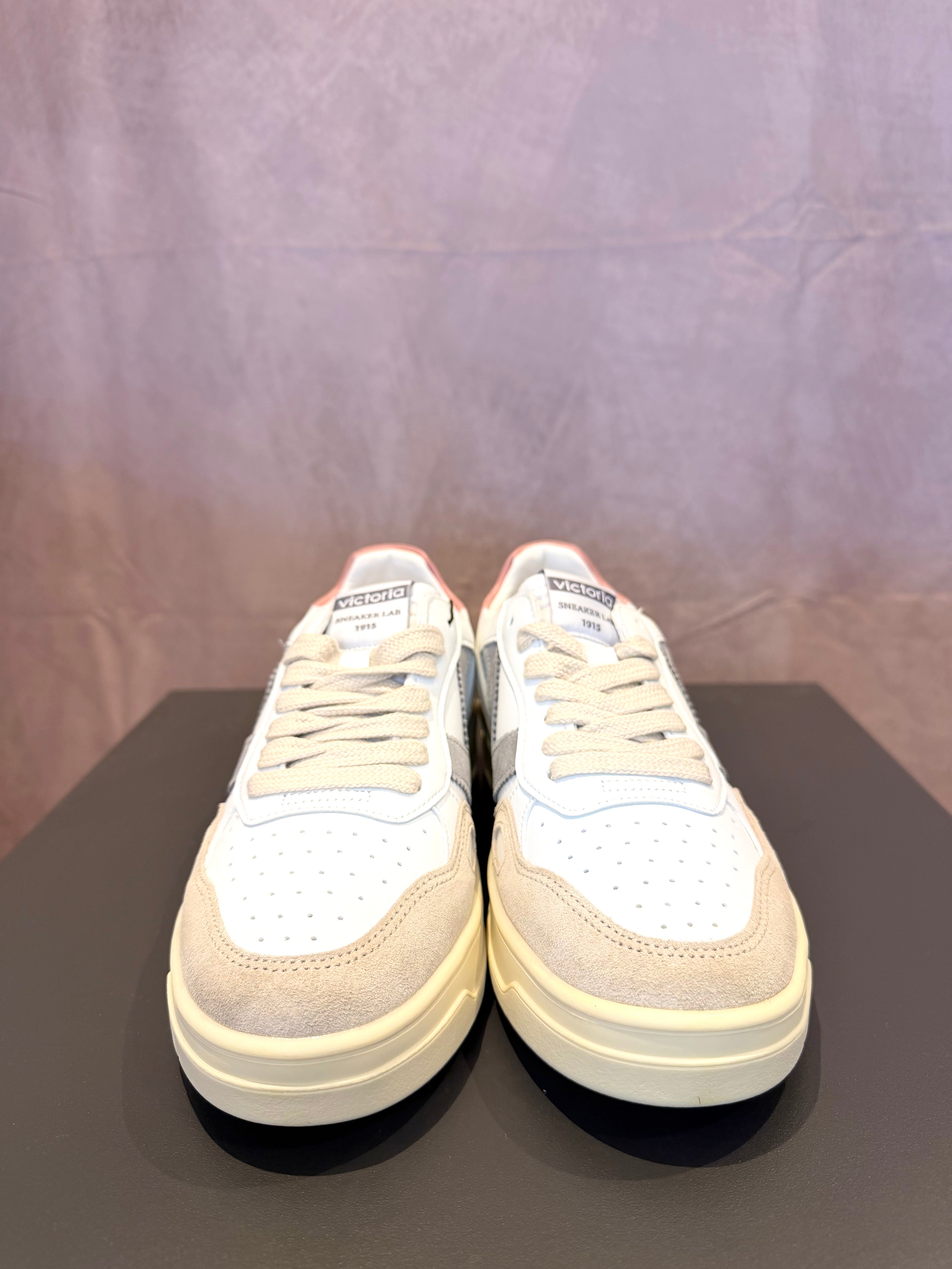 Sneaker Victoria