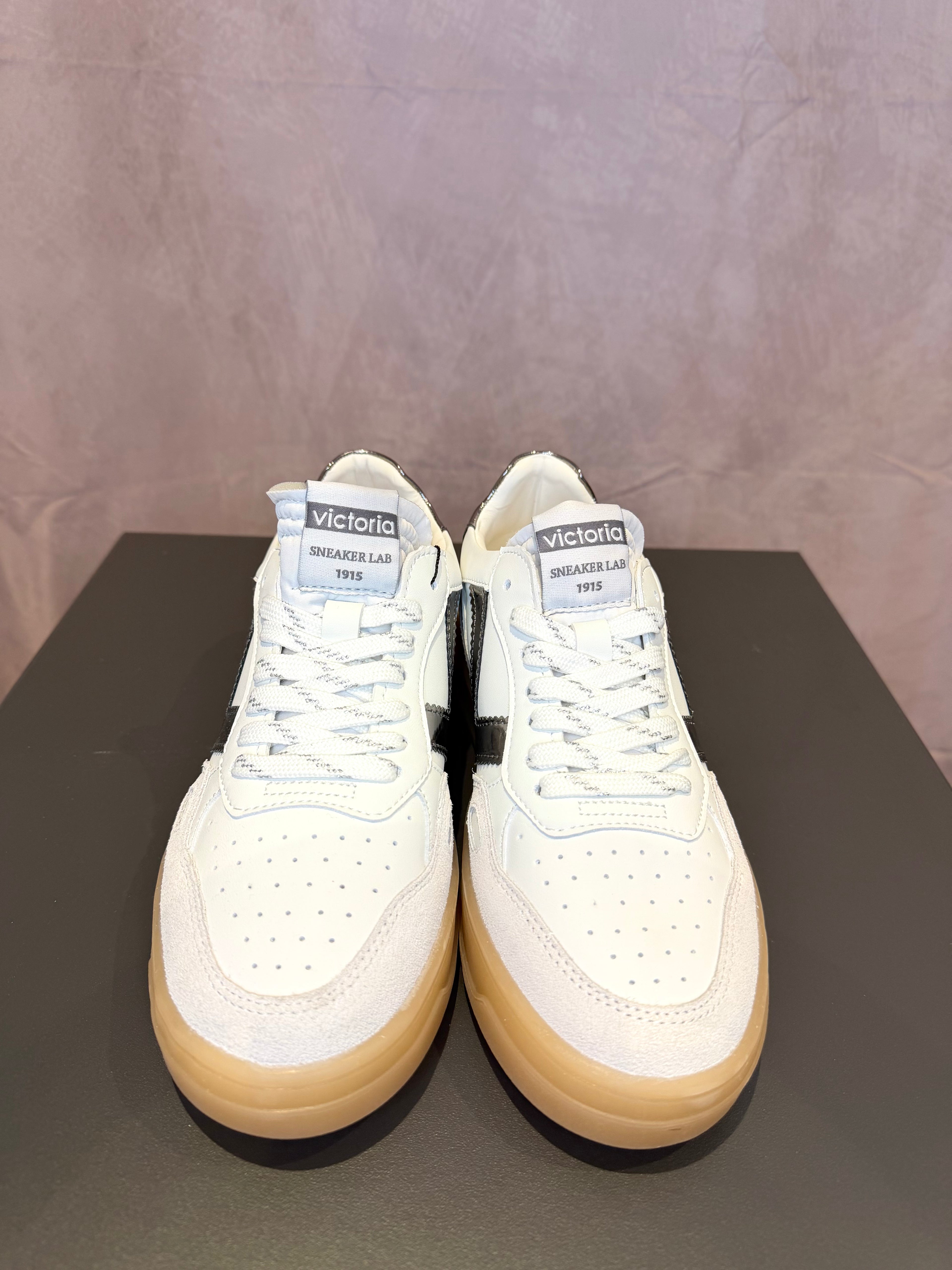 Sneaker Victoria