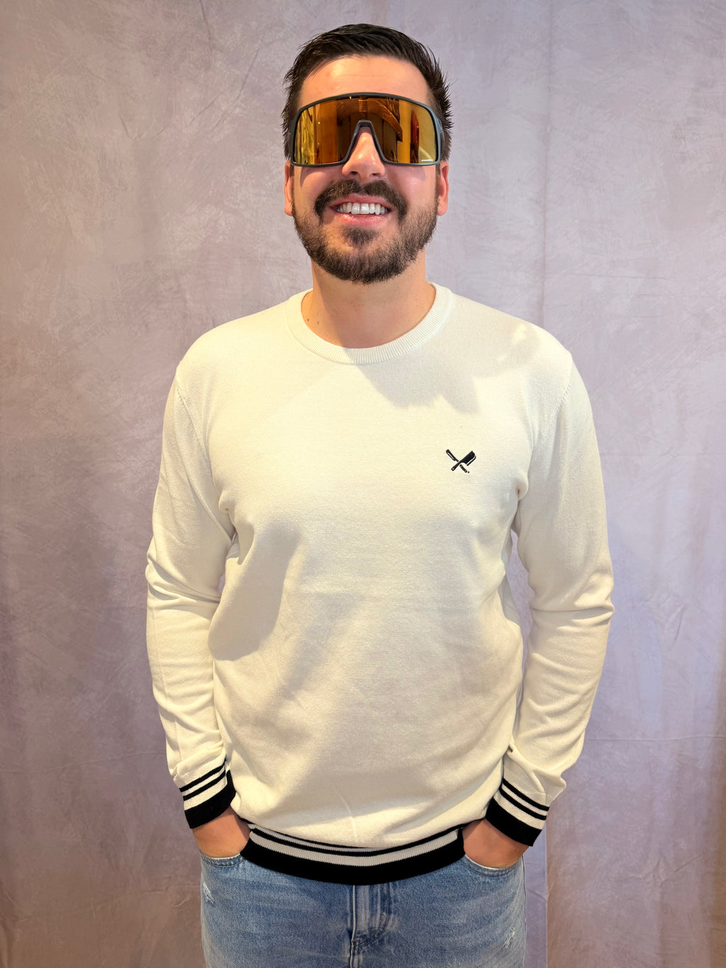 Pulli Distorted People