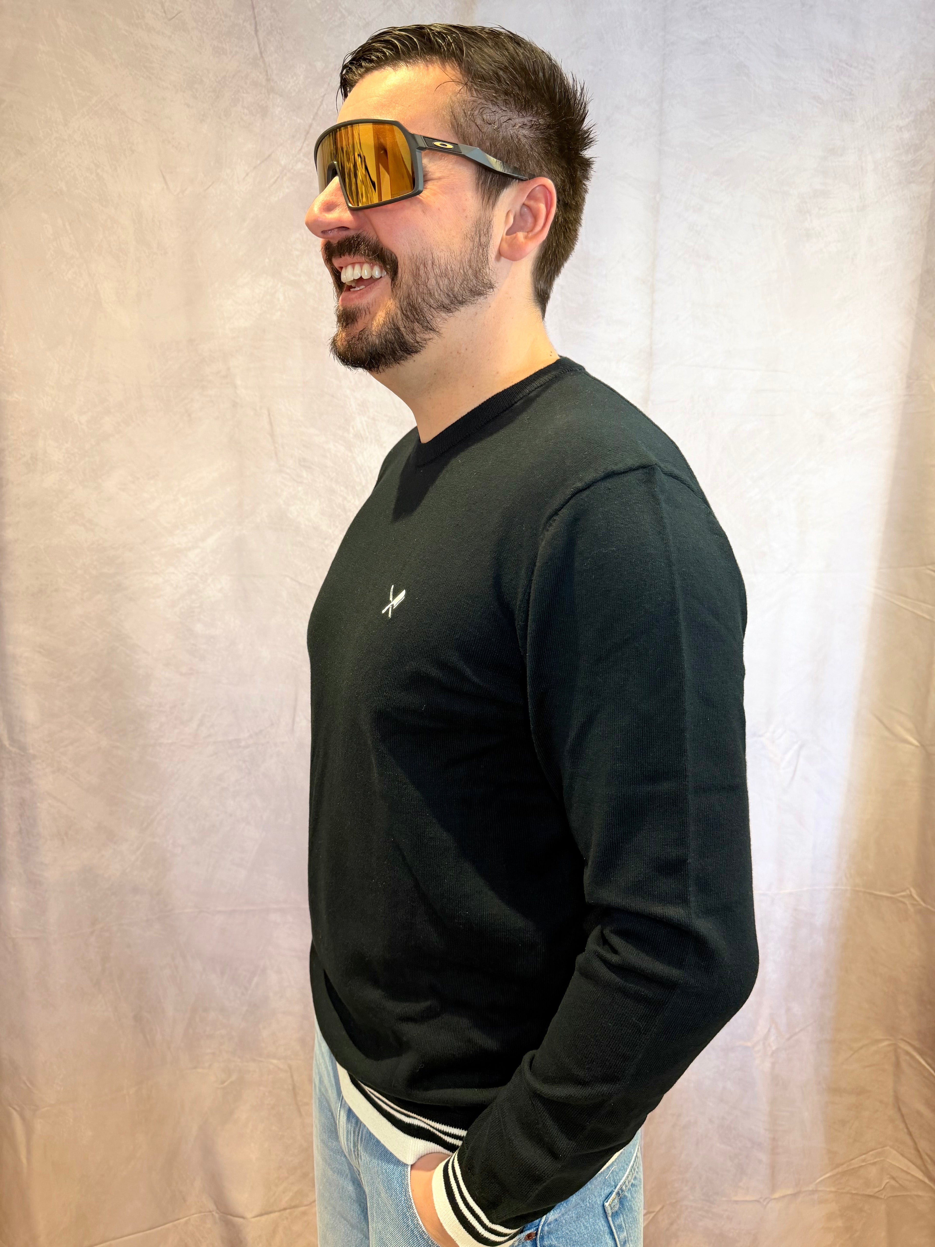 Pulli Distorted People