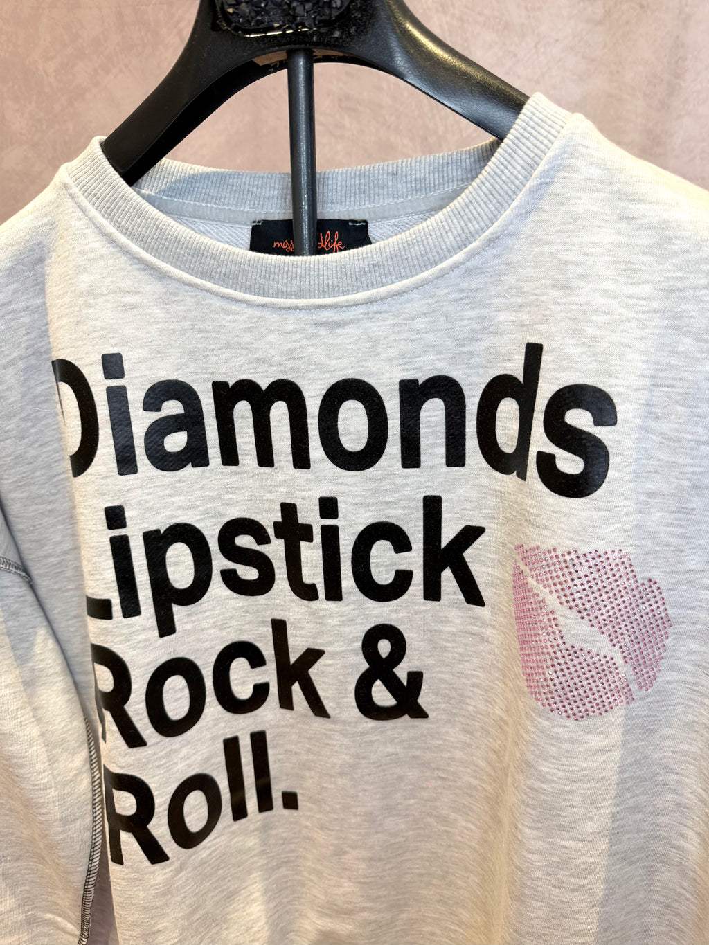 Pulli Miss Goodlife